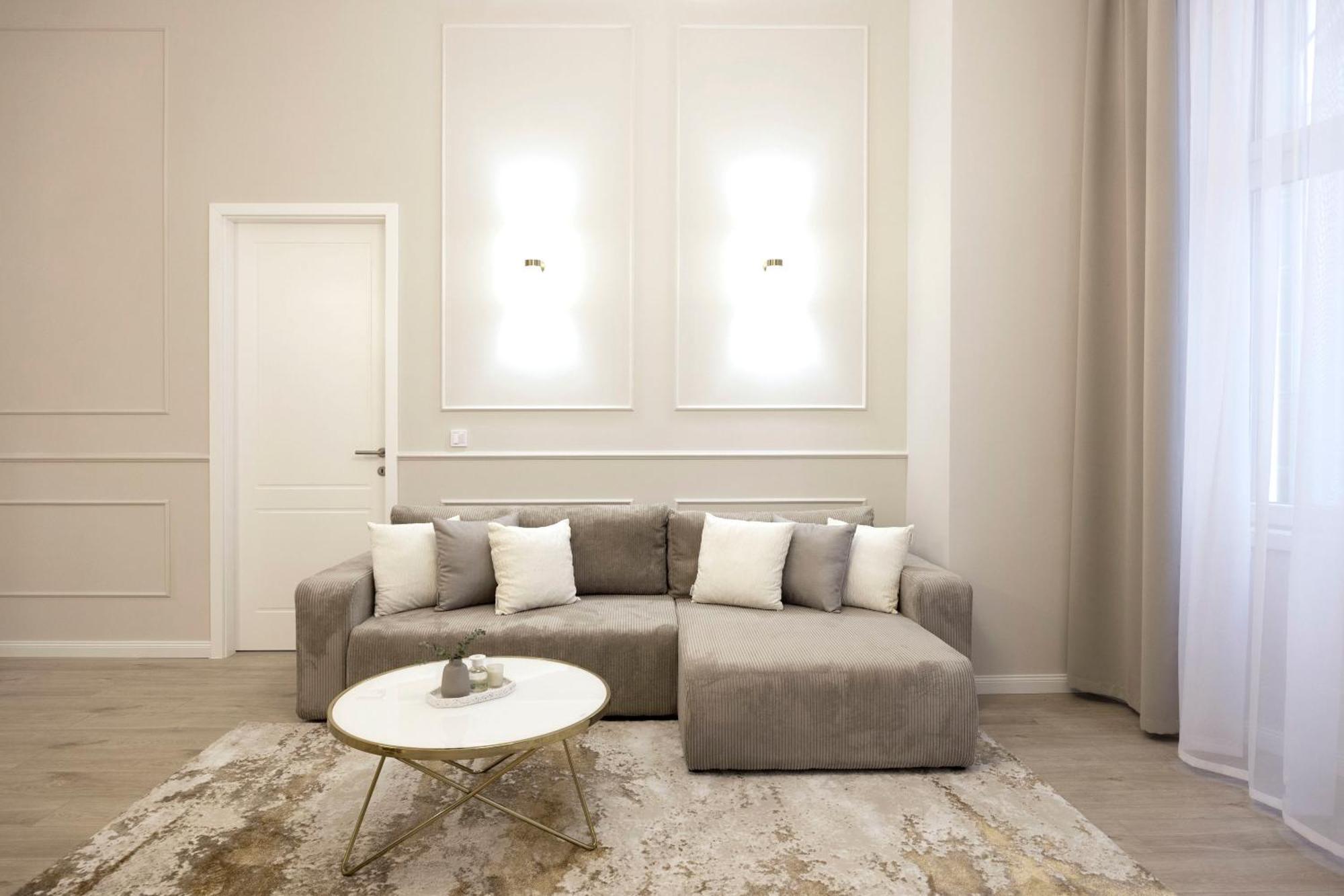 Luxurious & Elegance W18 Grand W' Balcony By Prestige Homes Apartament *